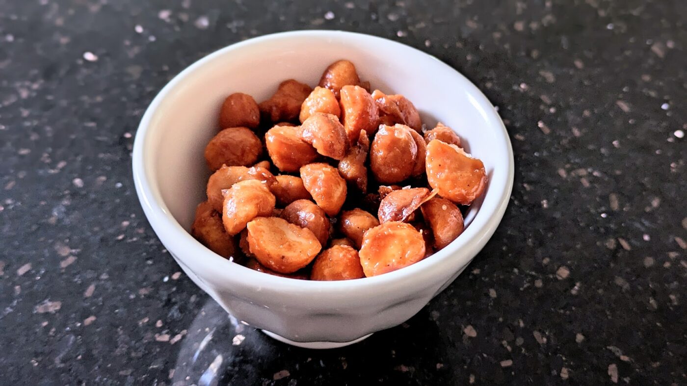 honey roasted macadamia nuts